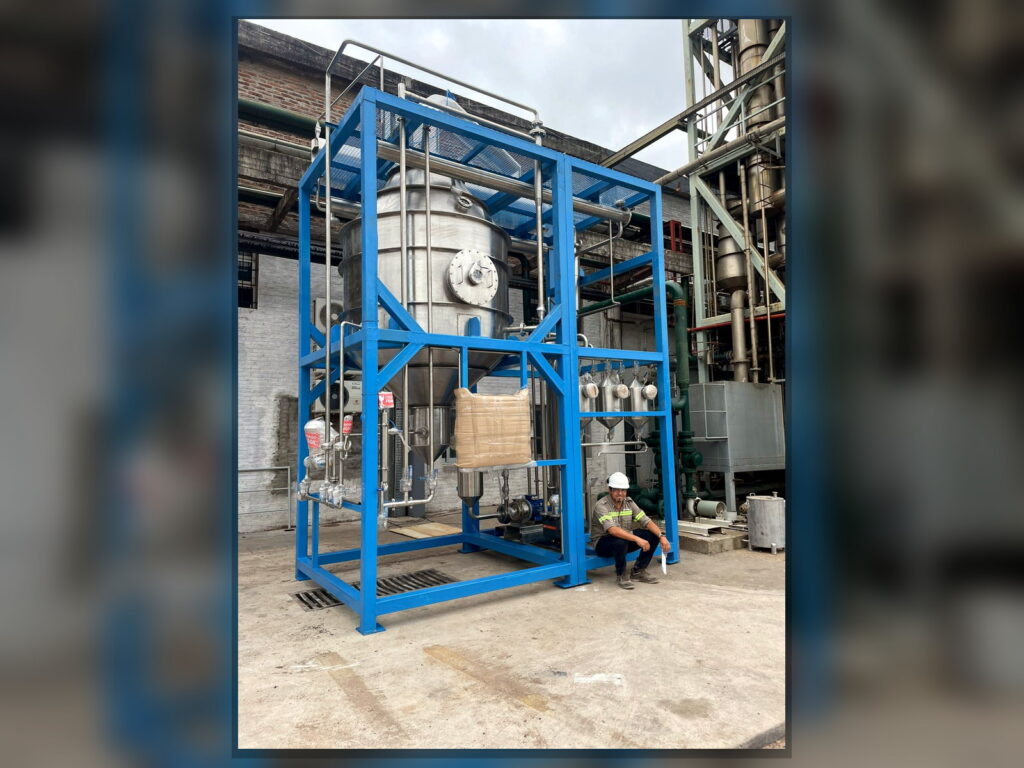 Installed FPM GLOBAL distillation unit at a food processing plant.